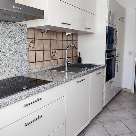 3-room With 4 Beds Near Hamburg * Glinde (Schleswig-Holstein)